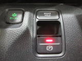 電子パーキングブレーキ仕様となります。ブレーキホールド機能を搭載しているので、渋滞時や信号待ち等に便利です。