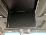 14型の大画面後席モニター装備です。