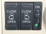 両側電動スライドドア付き、運転席にいながら開閉もラクラク