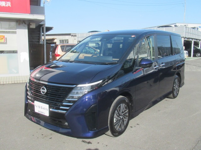 セレナ 1.4 e-POWER ハイウェイスターV 