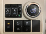 電動スライドドア・運転席シートヒーター・安全装置などフル装備!