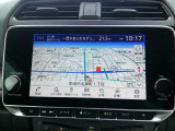 大画面の純正メモリーナビ付きなので遠方へのドライブも快適ですよ♪