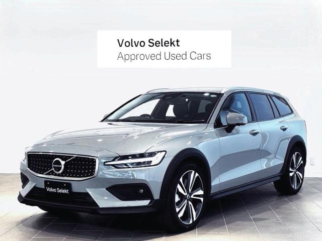 V60クロスカントリー ウルトラ B5 AWD 4WD 