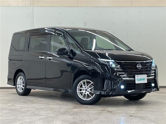 セレナ 2.0 ハイウェイスターV 4WD ワンオーナー