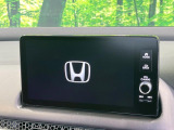 【9インチ ホンダコネクトディスプレイ】視認性の高い大画面ディスプレイでナビの使用や、お持ちのスマートフォンと連携したbluetoothでの音楽再生が可能です♪