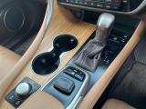 禁煙車 サンルーフ 茶革シート リアエンタシステム 純正ナビ Bluetooth フルセグTV 全周囲カメラ シートヒーター ベンチレーション ヘッドアップディスプレイ ブラインドスポットモニター