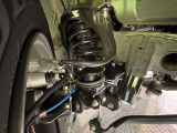 お車を安心してお乗りいただく為には、足回りの定期点検が欠かせません。サービスサポート(有償保証)では無料点検もご提供しており、安心のカーライフをお過ごしいただけるサポート体制が整っています。