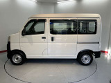 ご納車前に納車点検(法定12ヶ月点検相当)を実施し、基本性能に関わる機能や状態を徹底的に点検します。