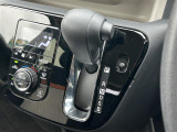 【 シフト 】シフトも操作しやすく快適なドライブを楽しんでいただけます。