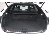 レクサスCPOでは、購入時の車両価格の中に1回の法定点検、その際のオイル交換の費用まで含まれております。購入後のサポートもお任せください。