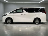 アルファード ハイブリッド 2.5 S タイプゴールドIII E-Four 4WD 