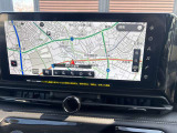 多機能ナビゲーションがあなたをしっかり目的地までサポートします。スマホのナビとは自車位置精度が違います。純正ナビなら保証も対象で安心です。