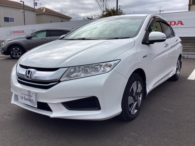 グレイス1.5 ハイブリッド LX 4WD