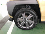オシャレは足元から。アルミホイールはいてます。