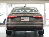 後続車両から長く見られるリヤスタイルも、Audiらしく上品で洗練されたデザインで見る人を惹きつけます。