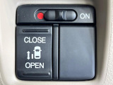 【パワースライドドア】スマートキーや運転席のスイッチでスライドドアの開閉が可能♪電動だから力を入れてドアを開ける必要が無く、小さいお子様でも、重い荷物を持っている時もラクに開け閉めできます♪