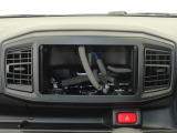 オーディオ取り付けスペースあります。 お好きなナビやオーディオを取り付け出来ます。