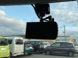 ドライブレコーダー☆いくら安全運転をしていても、事故に巻き込まれることもあります。万が一のときに証拠として使えるドライブレコーダー純正オプションで4万円ほどかかるものが付いています!