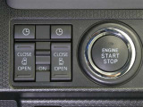 ネッツトヨタ静浜は&rdquo;キレイ&rdquo;にこだわっています。特設サービス工場で、新しく生まれ変わった車!内装・外装の徹底的な掃除、シートを外してニオイの元まで消臭・除菌、見えにくいエンジンルーム内もキレイ!
