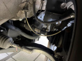 お車を安心してお乗りいただく為には、足回りの定期点検が欠かせません。サービスサポート(有償保証)では無料点検もご提供しており、安心のカーライフをお過ごしいただけるサポート体制が整っています。