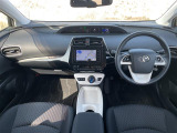 プリウス 1.8 A E-Four 4WD 修復歴無し
