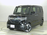 ホンダカーズ東京中央西新井店へようこそ!当社下取りのお墨付き車両!人気車両で充実装備の一台!おススメです☆どうぞご覧ください☆N-BOXカスタム G・Lターボホンダセンシング入庫しました