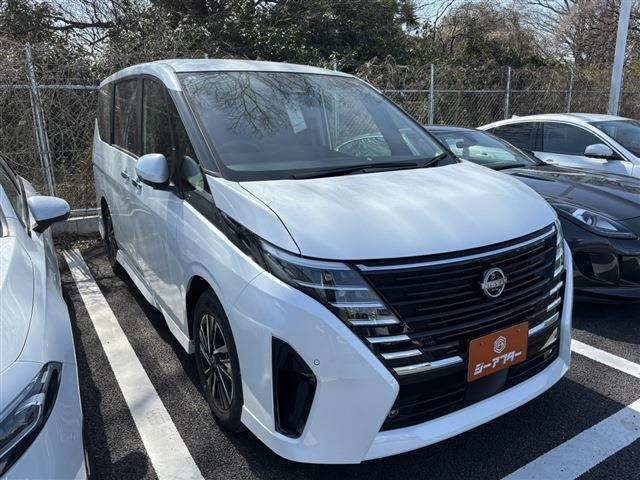 セレナ 1.4 e-POWER ハイウェイスターV 禁煙車 純正12.3インチナビ フルセグTV