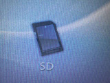 音楽SDカード入ります。