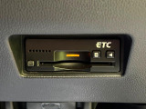 【ETC】高速道路の料金所をストレスなく通過!話題のスポットやサービスエリアに多い「スマートIC」利用時は必須のアイテムです。当店でセットアップを実施、ご納車当日からすぐにご利用いただけます!