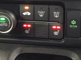 フロント両席にはシートヒーターが付いています!寒い日に便利な装備ですね。