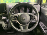 ステアリングも使用感が少なく、きれいな状態となっております♪