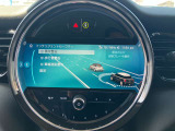 あらかじめ車両本体価格の一部を、据置価格として最終回のお支払い分に設定。月々のお支払いをお手ごろに設定いただけるバリューローンプログラムがご利用いただけます。支払回数は24・36・48・60回から選べます。