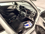 運転席に乗りこむ時にも、ワクワク感をもって、日常の刺激も感じられる車です。