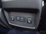 後ろもシートヒーター装備です!