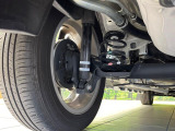 お車を安心してお乗りいただく為には、足回りの定期点検が欠かせません。サービスサポート(有償保証)では無料点検もご提供しており、安心のカーライフをお過ごしいただけるサポート体制が整っています。
