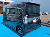 安全安心な走行のために、納車前には小さなクルマを知り尽くしたエキスパートが基本性能に関わる機能や状態を徹底的に点検しています。