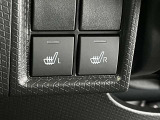運転席、助手席側シートヒーターで座席ポカポカ!