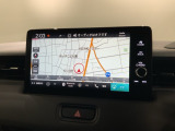 アップルカープレイ、アンドロイドオート対応純正ナビ搭載です。知らない道も安心ですね!