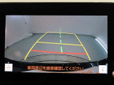 バックガイドモニターで、後方を確認しながら安心して駐車することができます。運転初心者も熟練者も必須の機能ですよ!