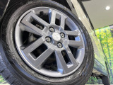 【純正15インチアルミホイール】外観にマッチした純正アルミホイールを装着しております。各種社外アルミホイールや、スタッドレスタイヤも取扱いしております。是非ご相談ください♪