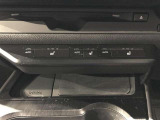シート、ステアリングヒーター操作部。