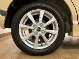 純正14インチアルミホイールを装備しています★デザインも人気のアルミホイールですよ★