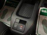 オートブレーキホールド機能付電動パーキングブレーキを採用!運転がさらにラクラクですよ♪