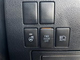 【ステアリングヒーター】冬場の寒い日に手がかじかんで運転が危険にさらされることもこれがあれば安心です!!ハンドルがじわっと暖かくなります♪
