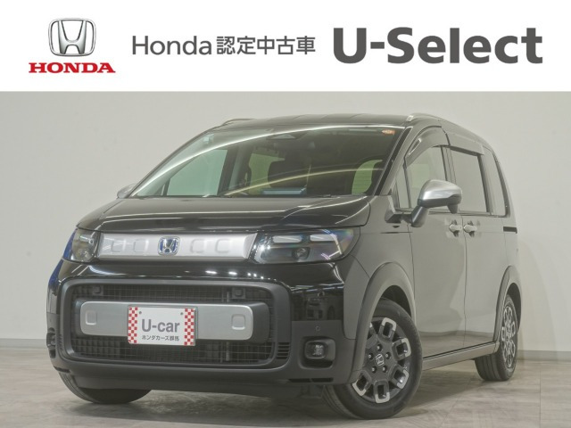 フリード 1.5 e:HEV クロスター 