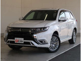 アウトランダーPHEV 2.4 G プレミアムパッケージ 4WD 