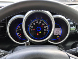 【スピードメーター】メーターがシンプルで見やすく運転しやすいですね!
