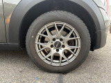 ★タイヤに関しまして、205/60R16ダンロップ冬用の社外ホイール着用になります!