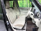 運転席シート廻りは使用感も少なく、良好な状態となっています。丁寧に使われていたことがよくわかりますね。