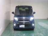 明度の高いLEDヘッドライトで、夜間の運転も安心です。